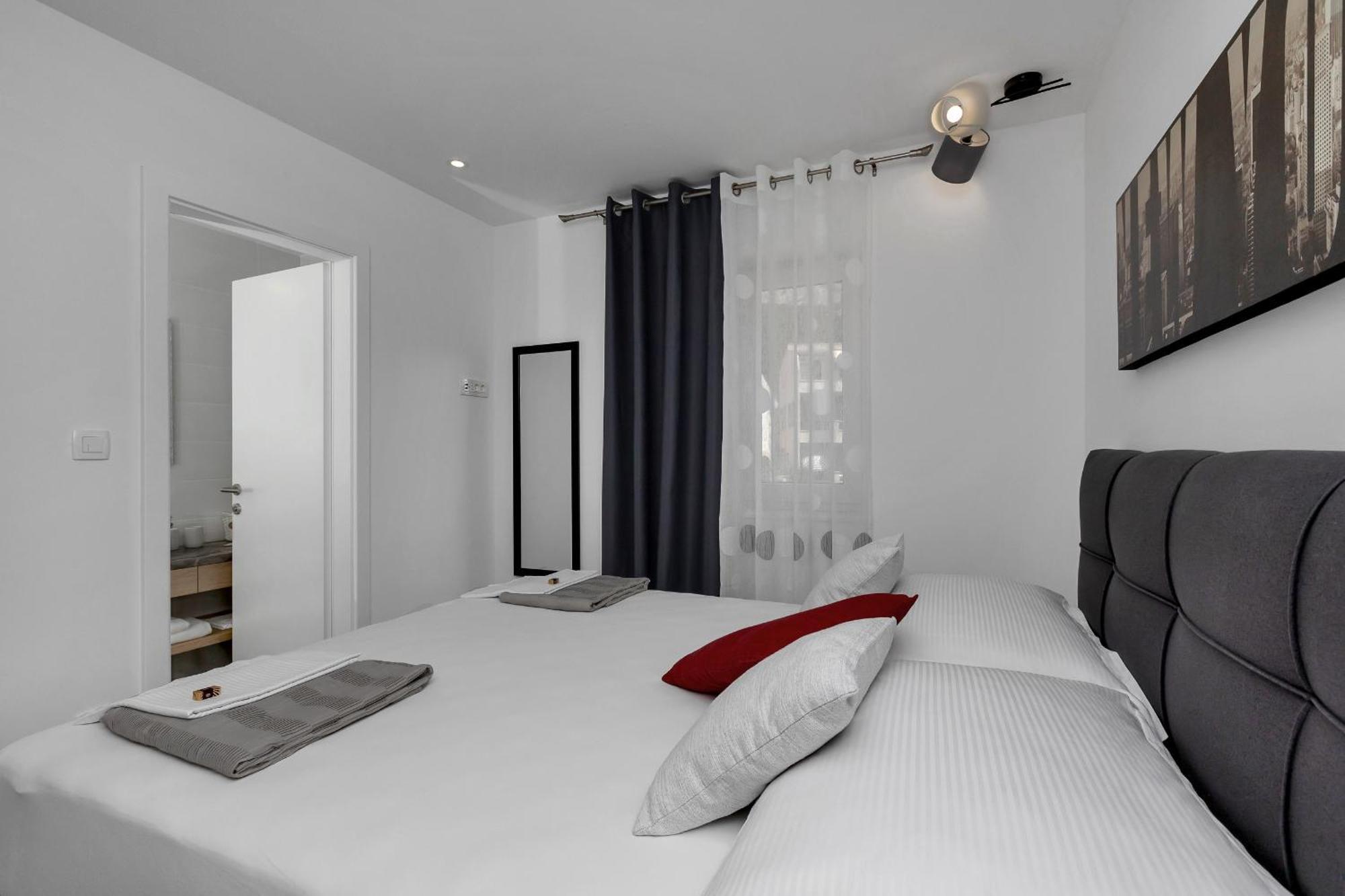 Apartments Strada Tučepi Chambre photo